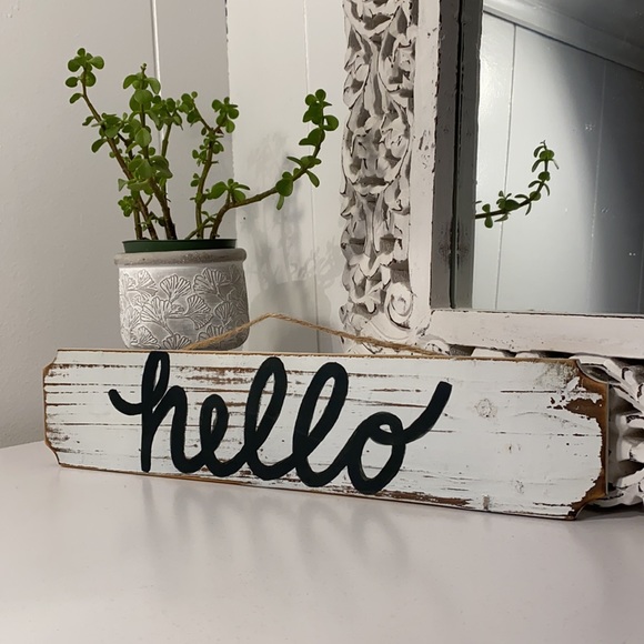 Hello Welcome Sign - Picture 2 of 6